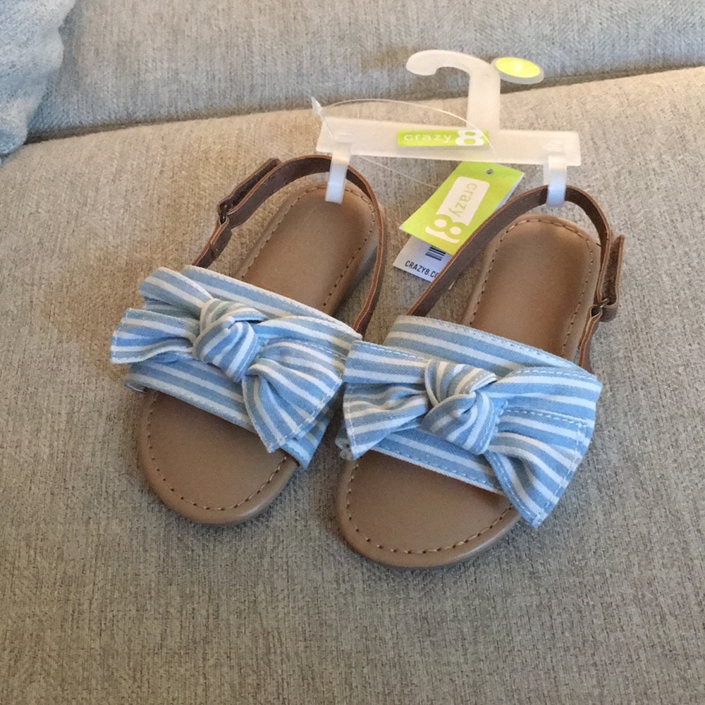 Crazy 8 little girls sandals NWT size 7